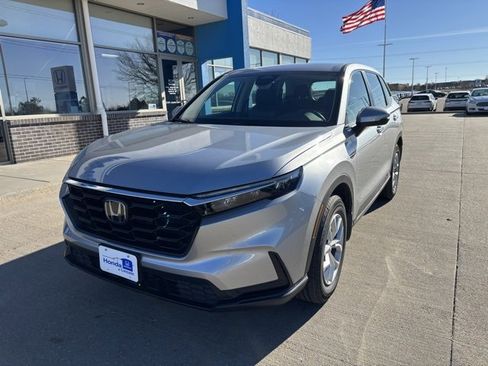 Certified 2023 Honda CR-V LX image 1