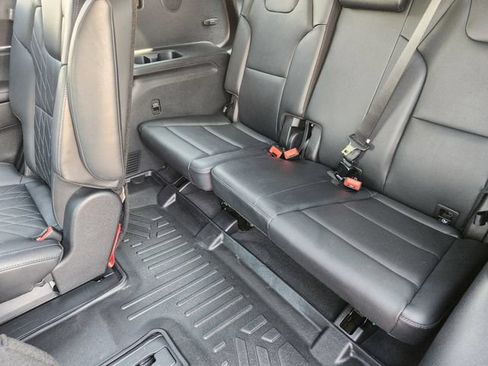 Used 2023 Kia Telluride SX Prestige X-Pro AWD/4WD image 33