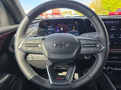 Certified 2025 Chevrolet Traverse Z71 w/ Driver Confidence Package AWD/4WD image 18