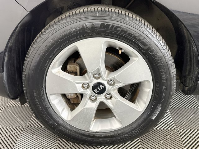 Used 2018 Kia Soul FWD image 33