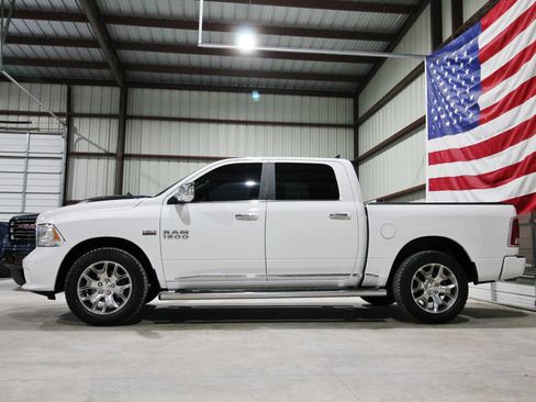 Used 2018 RAM 1500 Limited AWD/4WD image 4