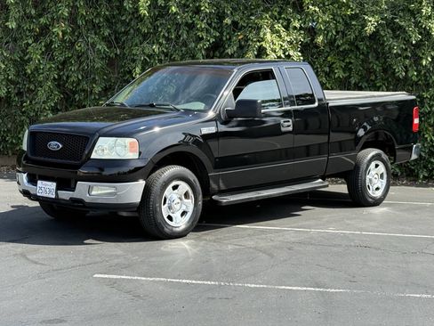 Used 2004 Ford F150 XLT AWD/4WD image 4