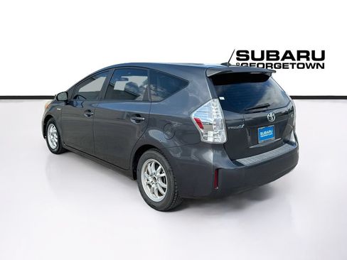 Used 2014 Toyota Prius V Three FWD image 5