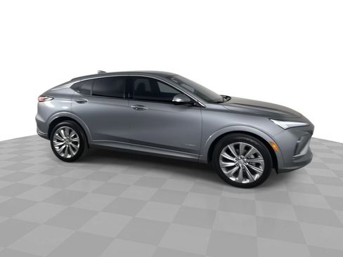 Used 2025 Buick Envista Avenir image 9