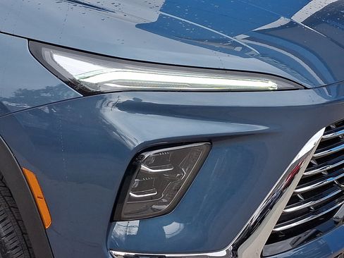 New 2026 Buick Enclave Preferred w/ Power Package image 9