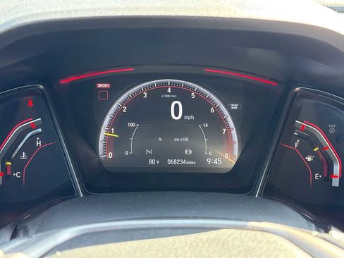 Used 2019 Honda Civic Type R image 12