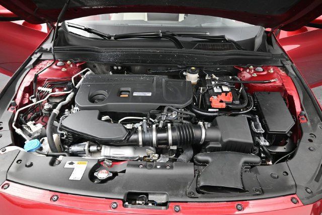 Used 2018 Honda Accord Touring image 21