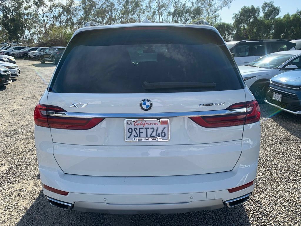 Used 2022 BMW X7 xDrive40i w/ Premium Package AWD/4WD image 7