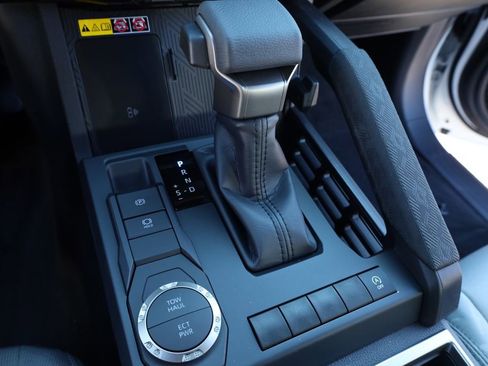 New 2025 Toyota Tacoma SR5 image 10