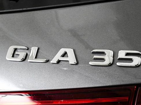 New 2026 Mercedes-Benz GLA 35 AMG 4MATIC image 5