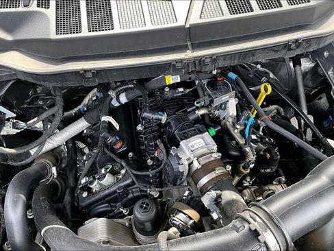 Used 2023 Ford F150 XLT w/ XTR Package AWD/4WD image 32