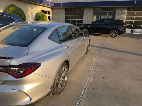 Used 2023 Acura TLX SH-AWD w/ A-SPEC Pkg image 3