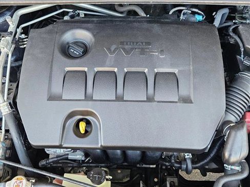 Used 2019 Toyota Corolla LE FWD image 22