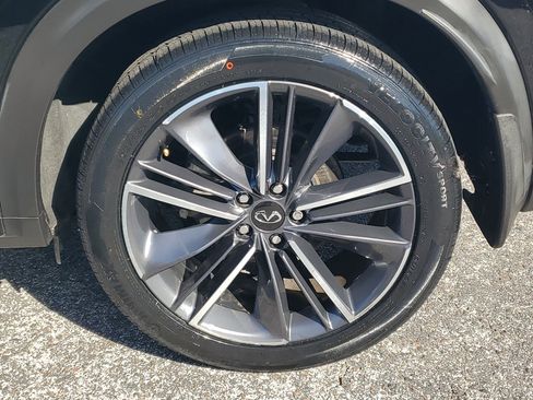 Used 2023 INFINITI QX50 Sport image 9