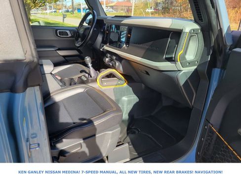 Used 2022 Ford Bronco Badlands image 54