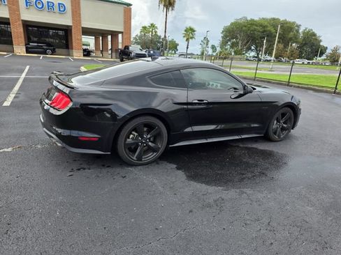 Used 2023 Ford Mustang GT Premium w/ Equipment Group 401A RWD image 4