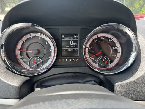 Used 2016 Dodge Grand Caravan R/T FWD image 18