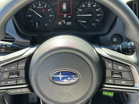 Certified 2025 Subaru Impreza 2.0i image 10