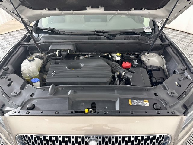 Used 2021 Lincoln Nautilus Reserve FWD image 31