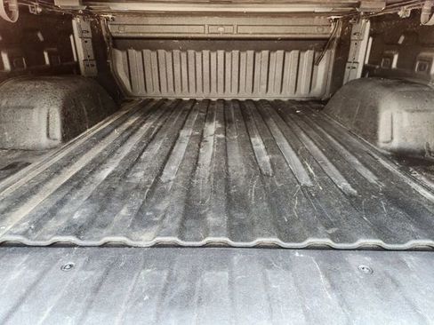 Used 2024 GMC Sierra 1500 Elevation w/ Preferred Package image 32