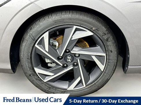 Certified 2025 Hyundai Elantra SEL w/ Cargo Package image 32