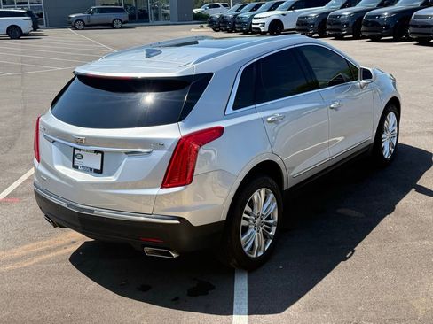 Used 2019 Cadillac XT5 Premium Luxury image 8