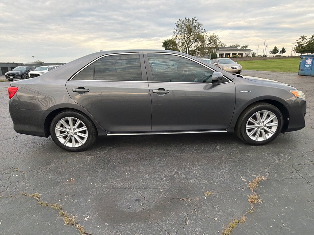 Used 2013 Toyota Camry XLE w/ Leather Pkg FWD image 8