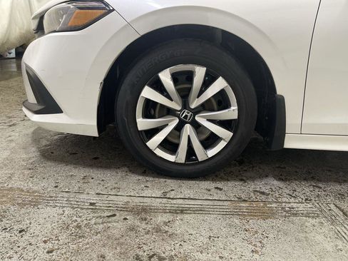 Used 2022 Honda Civic LX image 10