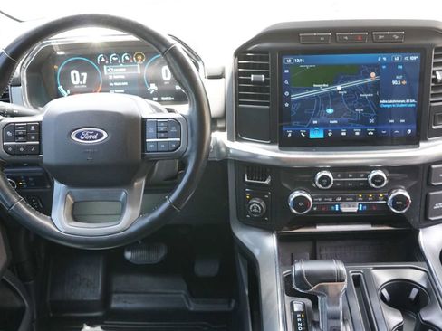 Used 2022 Ford F150 Lariat w/ Equipment Group 502A High AWD/4WD image 22