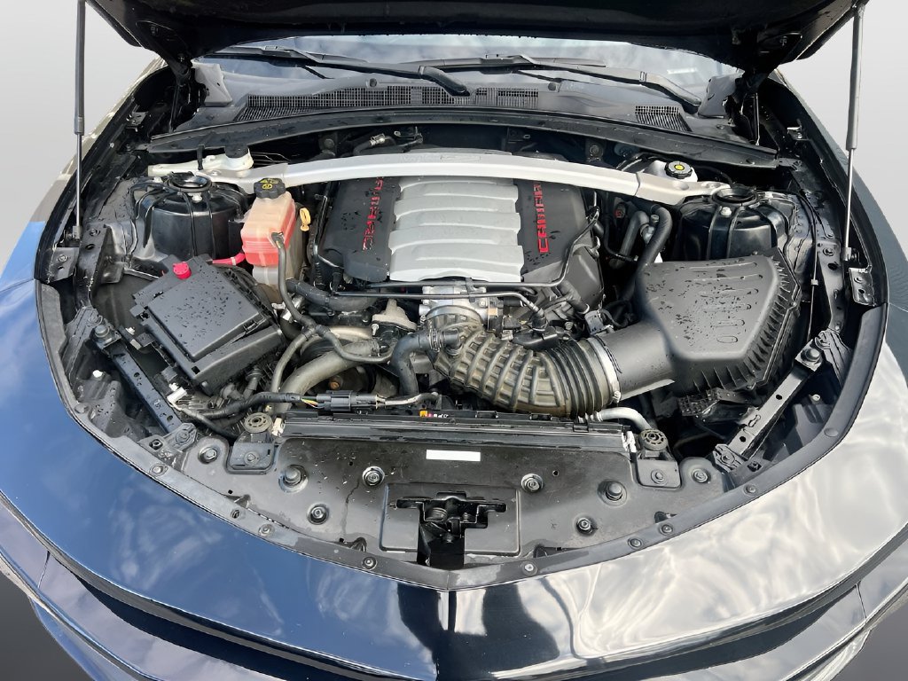 Used 2021 Chevrolet Camaro SS RWD image 31