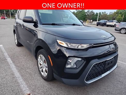 Used 2020 Kia Soul LX FWD image 3