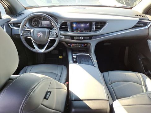 Used 2023 Buick Enclave Essence w/ Experience Buick Package image 7