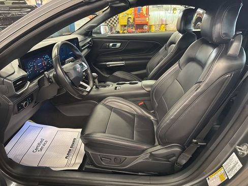 Used 2025 Ford Mustang Premium RWD image 11