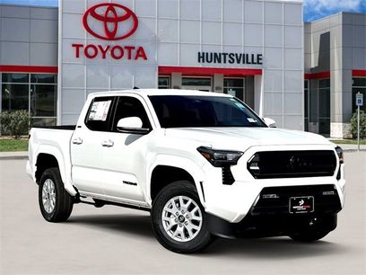 New 2026 Toyota Tacoma SR5