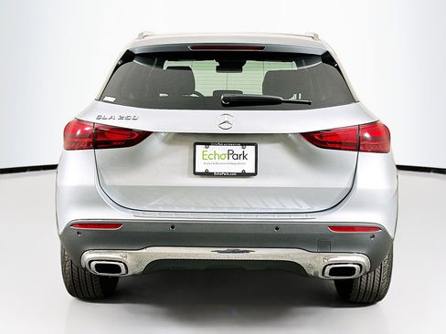 Used 2025 Mercedes-Benz GLA 250 image 7