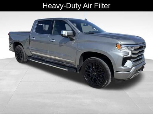Certified 2024 Chevrolet Silverado 1500 High Country w/ Technology Package AWD/4WD image 9
