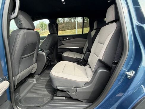 New 2026 Chevrolet Traverse LT w/ Midnight/Sport Edition image 22