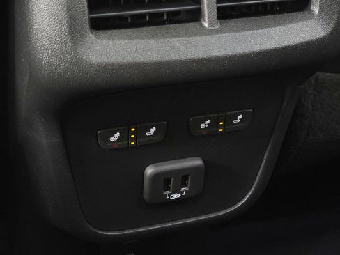 Used 2019 Chevrolet Equinox Premier AWD/4WD image 36