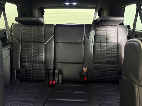 Used 2022 Cadillac Escalade ESV Sport Platinum w/ LPO, Floor Liner Package image 27