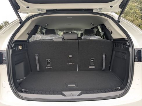 New 2026 MAZDA CX-90 3.3 Turbo w/ Select Package image 11