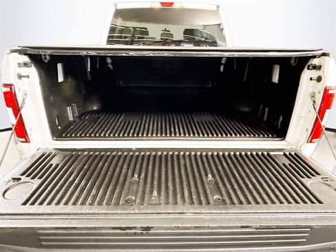 Used 2019 Ford F150 XLT w/ XTR Package image 16