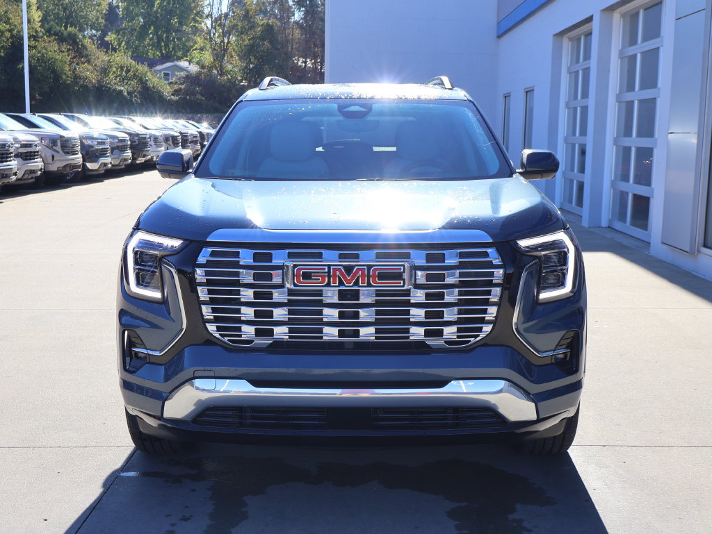 New 2027 GMC Terrain Denali AWD/4WD image 5