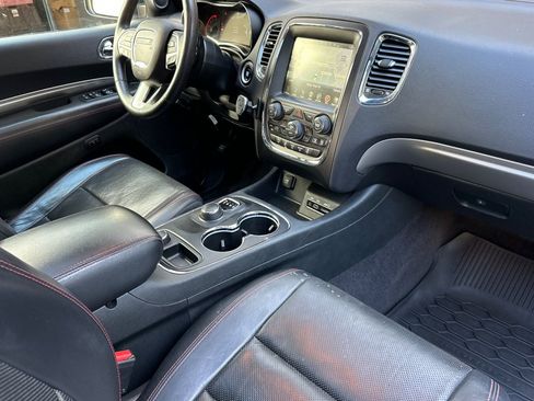 Used 2017 Dodge Durango R/T w/ Technology Group AWD/4WD image 20