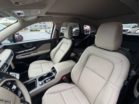 New 2026 Lincoln Corsair Reserve w/ Jet Appearance Package image 13
