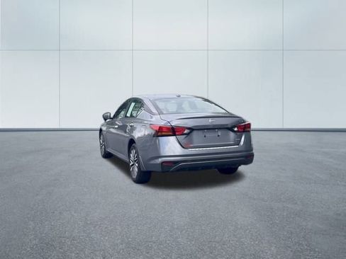 Certified 2023 Nissan Altima 2.5 SV image 12