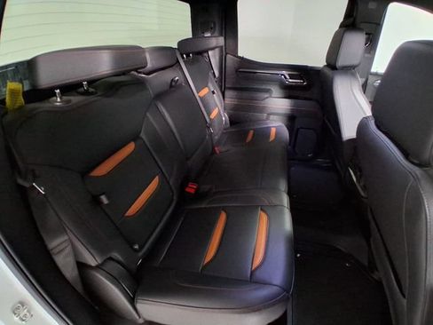 Certified 2025 GMC Sierra 1500 AT4 AWD/4WD image 15