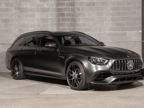 Used 2023 Mercedes-Benz E 63 AMG S image 1