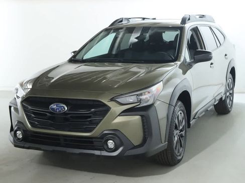 Certified 2023 Subaru Outback Onyx Edition image 3