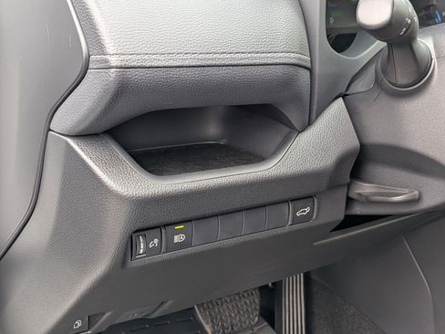 Certified 2024 Toyota RAV4 XLE Premium AWD/4WD image 16