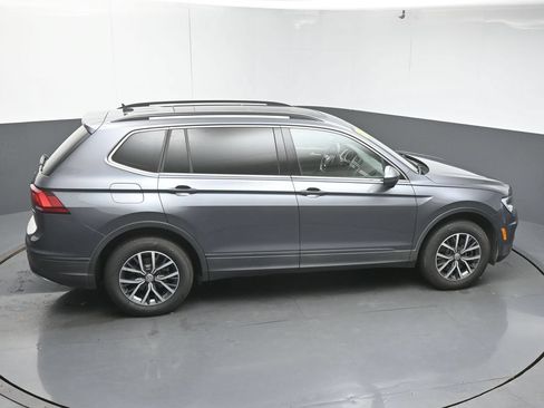 Used 2019 Volkswagen Tiguan SE w/ Panoramic Sunroof Package AWD/4WD image 48